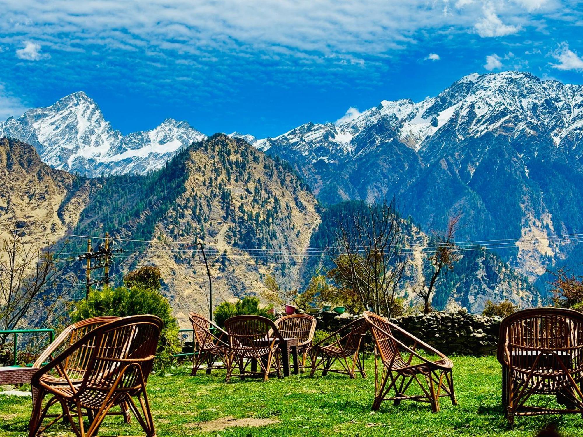Himalayan High, Auli, By Himalayan Eco Lodges Джошимат Экстерьер фото