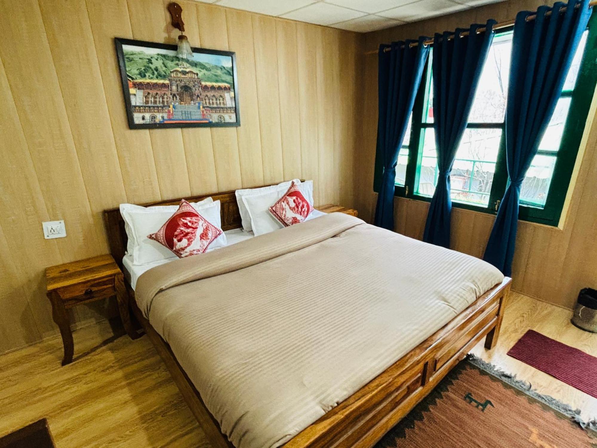 Himalayan High, Auli, By Himalayan Eco Lodges Джошимат Экстерьер фото